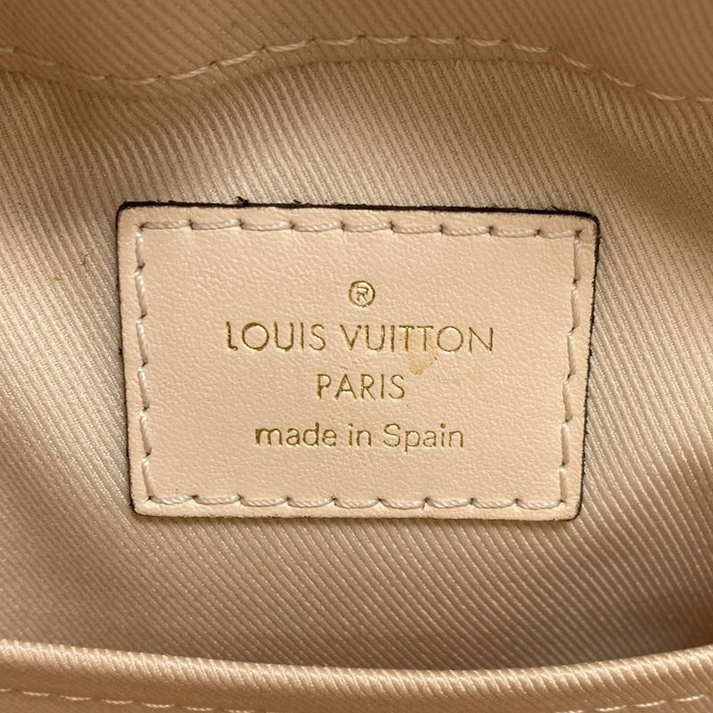 Louis Vuitton Saintonge Shoulder Bag Monogram Canvas