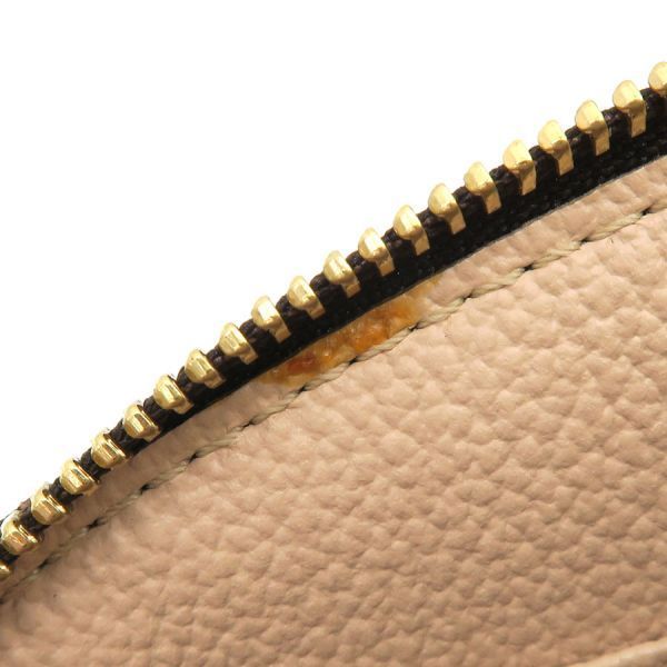 Louis Vuitton Monogram Pochette Cosmetic PM Handbag