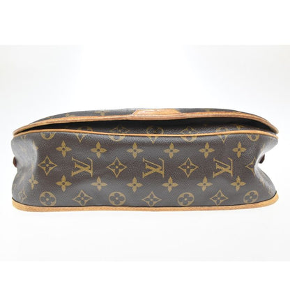 Louis Vuitton Menilmontan MM Shoulder Bag Monogram
