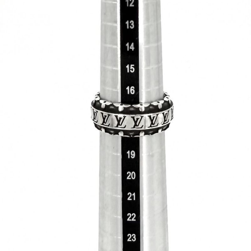 Louis Vuitton Ring LV Drift S . Silver
