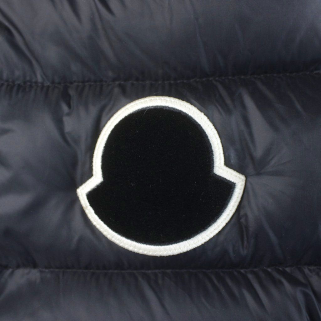 Moncler Sassiere Down Jacket Patch Logo 1 Navy MW