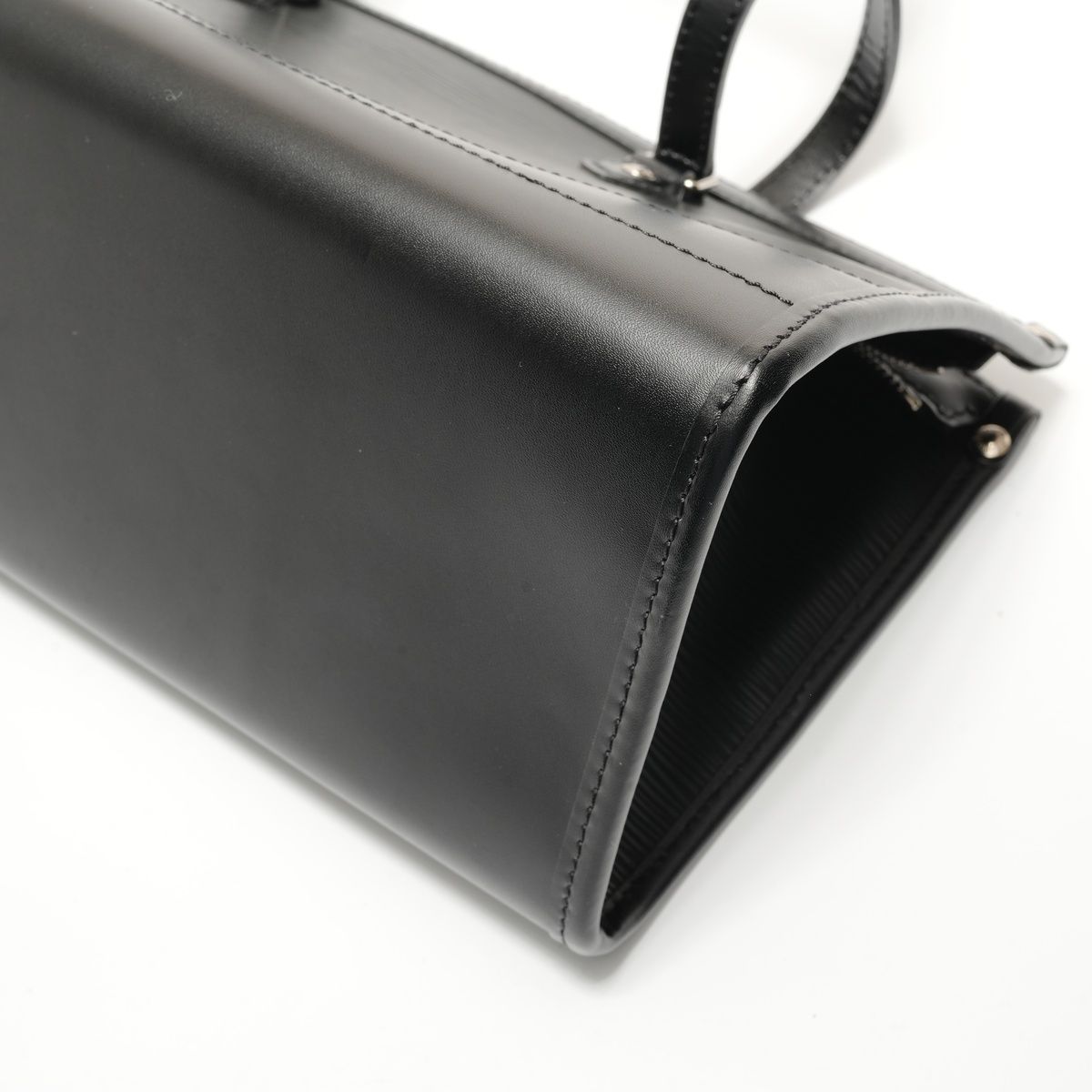 Louis Vuitton Shoulder Bag Epi Madeleine PM