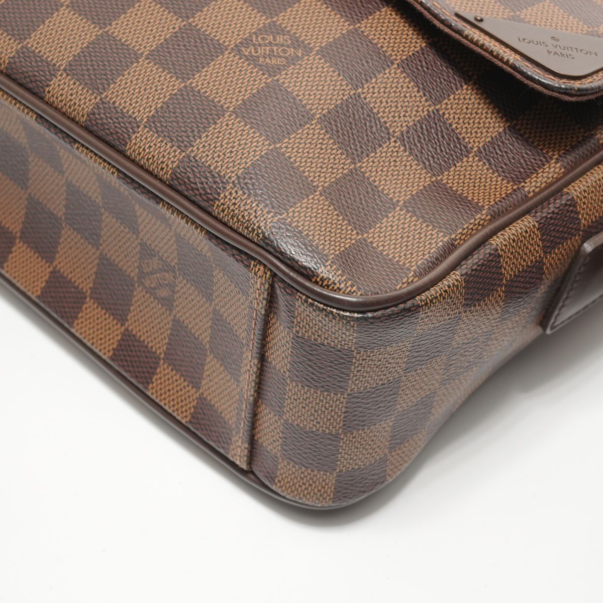Louis Vuitton Shoulder Bag Shelton MM Damier