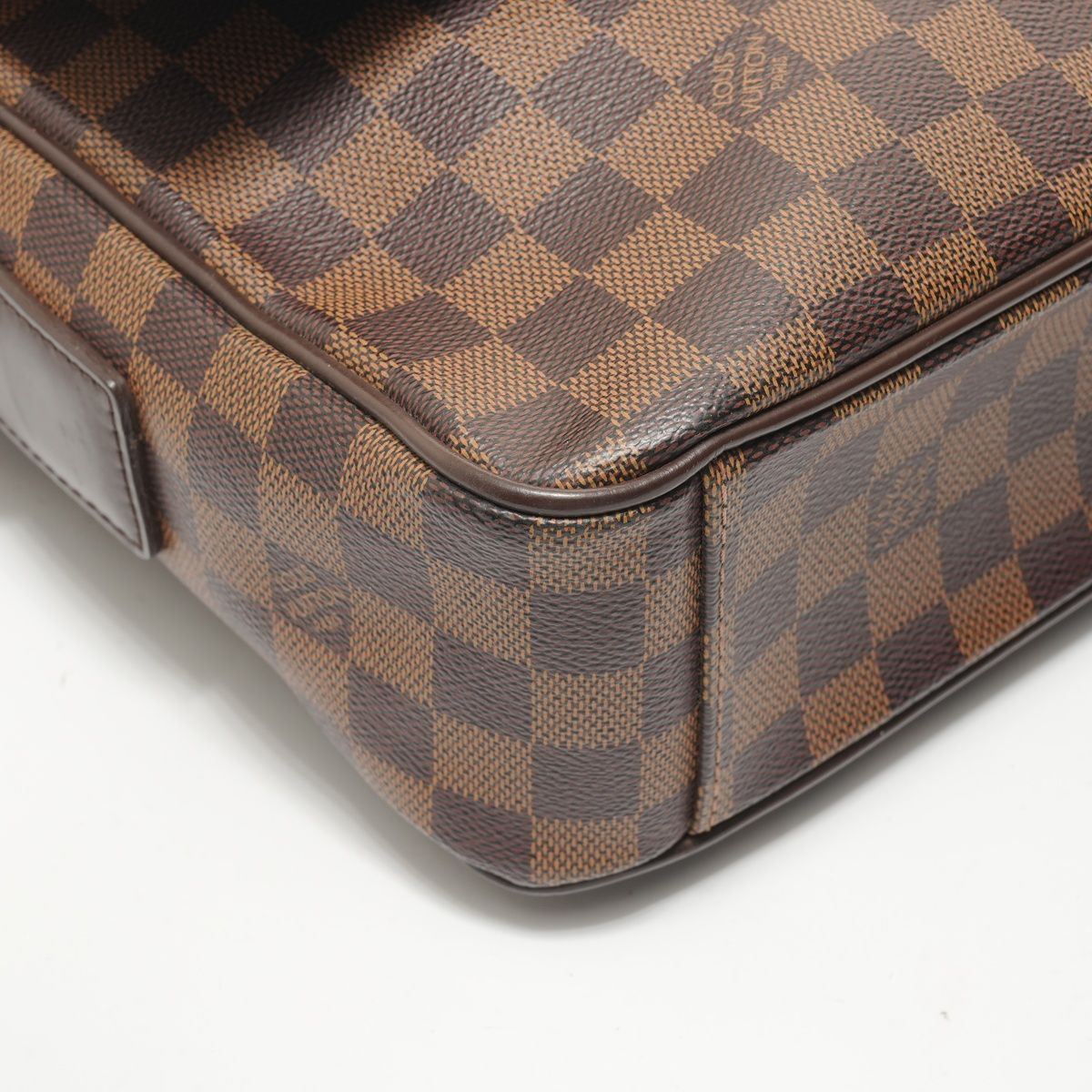 Louis Vuitton Shoulder Bag Shelton MM Damier