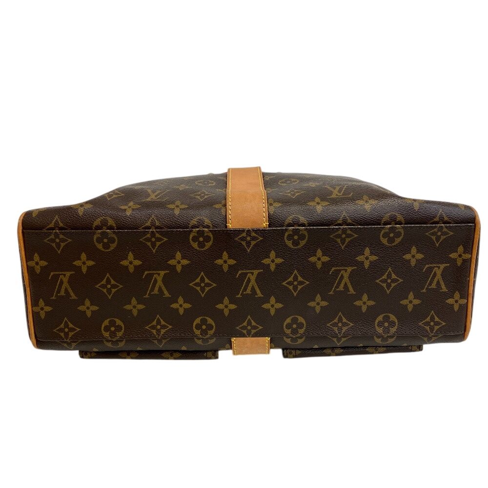 Louis Vuitton Manhattan GM Monogram Handbag Brown