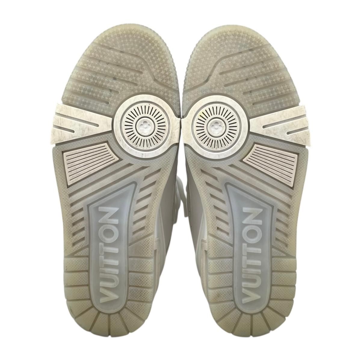Louis Vuitton Sneakers Trainer 37 Leather LV logo Monogram Flower White