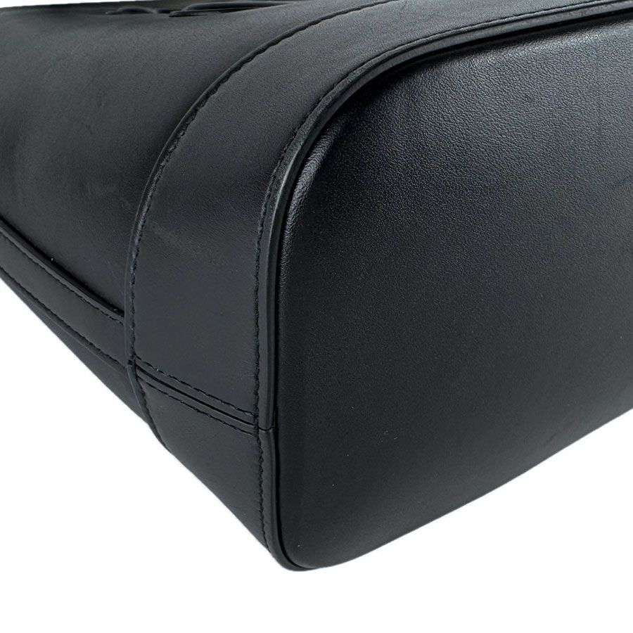 Celine Shoulder Bag Small Basket Cuir Triomphe