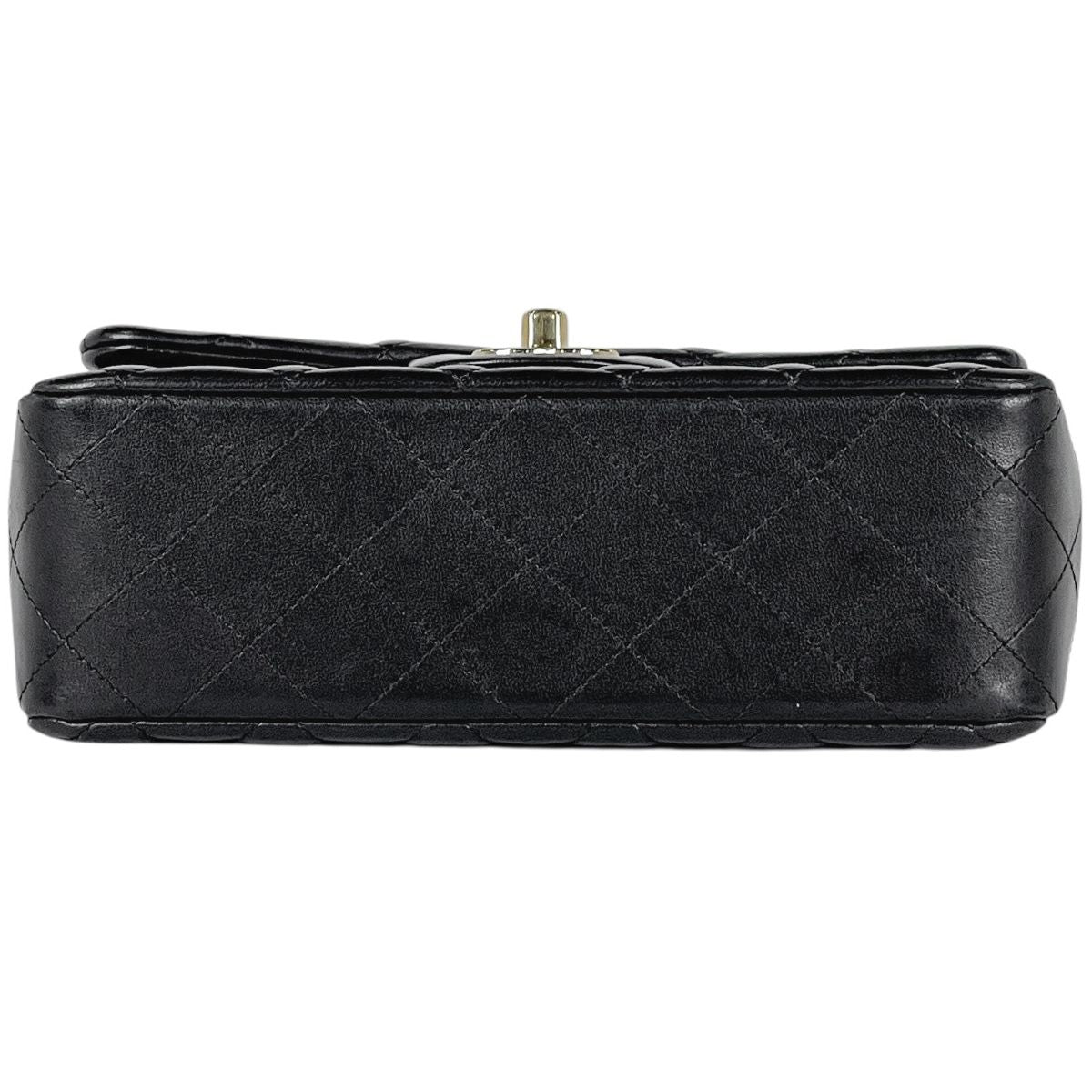 Chanel CC Logo Chain Shoulder Bag Quilted Leather Black