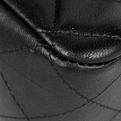 Chanel CC Logo Chain Shoulder Bag Quilted Leather Black