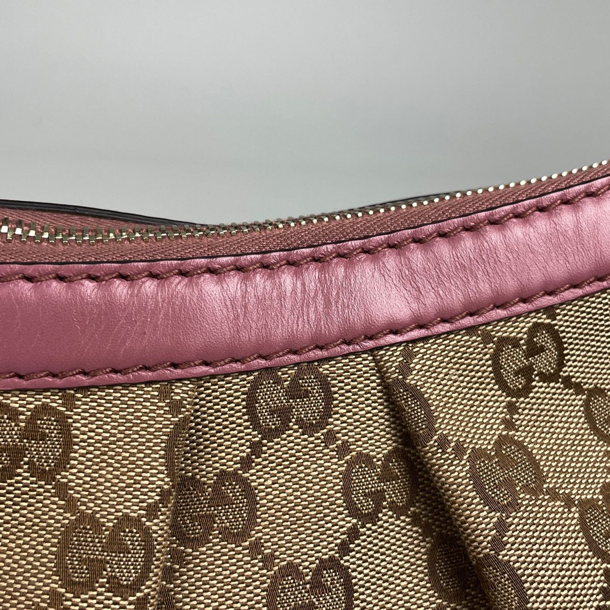 Gucci GG Pattern Ski Shoulder Bag Canvas Beige Pink