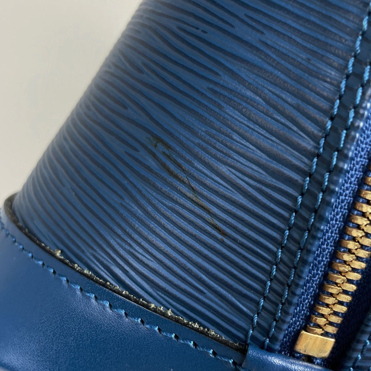 Louis Vuitton Alma Handbag Epi Toledo Blue