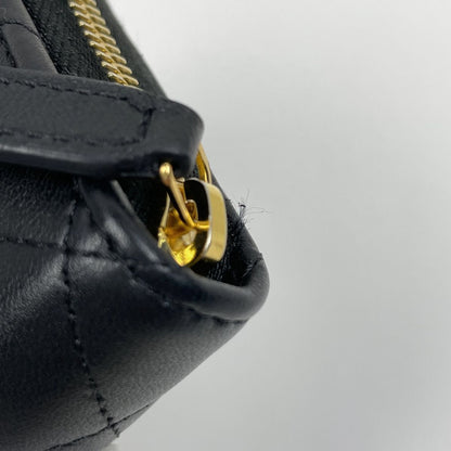 Chanel CC Logo Zip Around Coin Case Quilted Leather Black