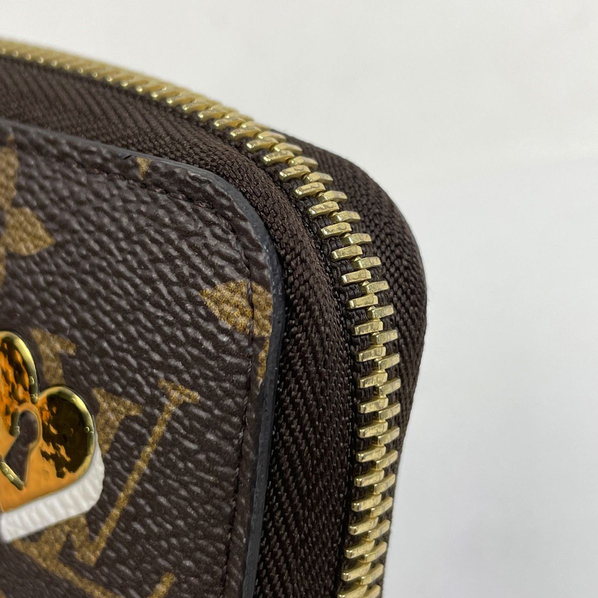 Louis Vuitton Zippy Wallet Lovelock Monogram Brown