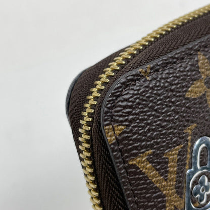 Louis Vuitton Zippy Wallet Lovelock Monogram Brown