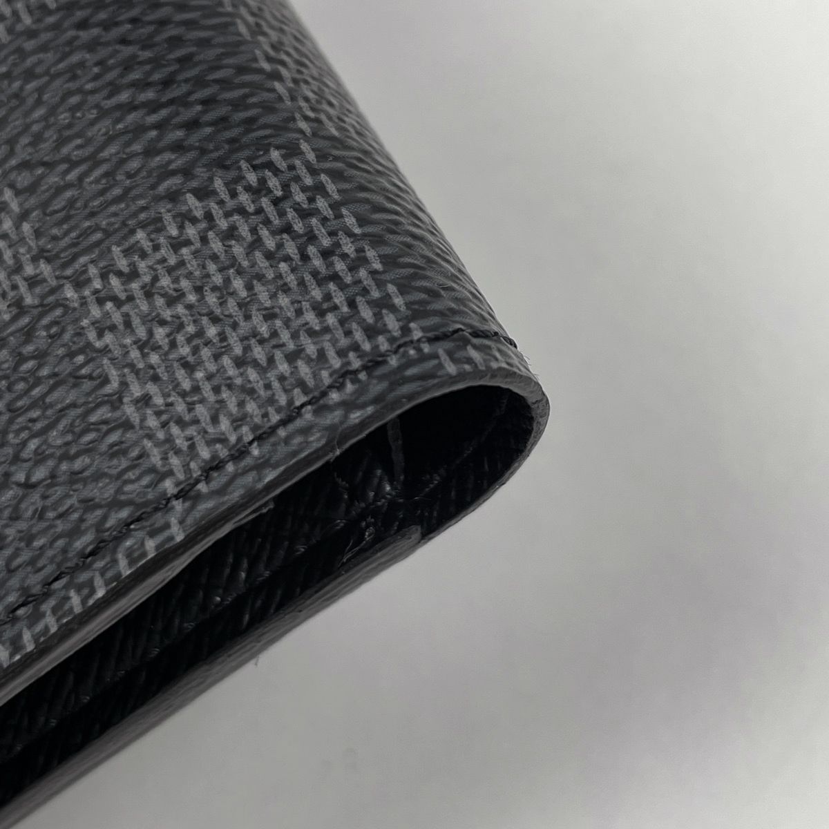 Louis Vuitton Portefeuille Marco Bifold Wallet Damier Graphite Black