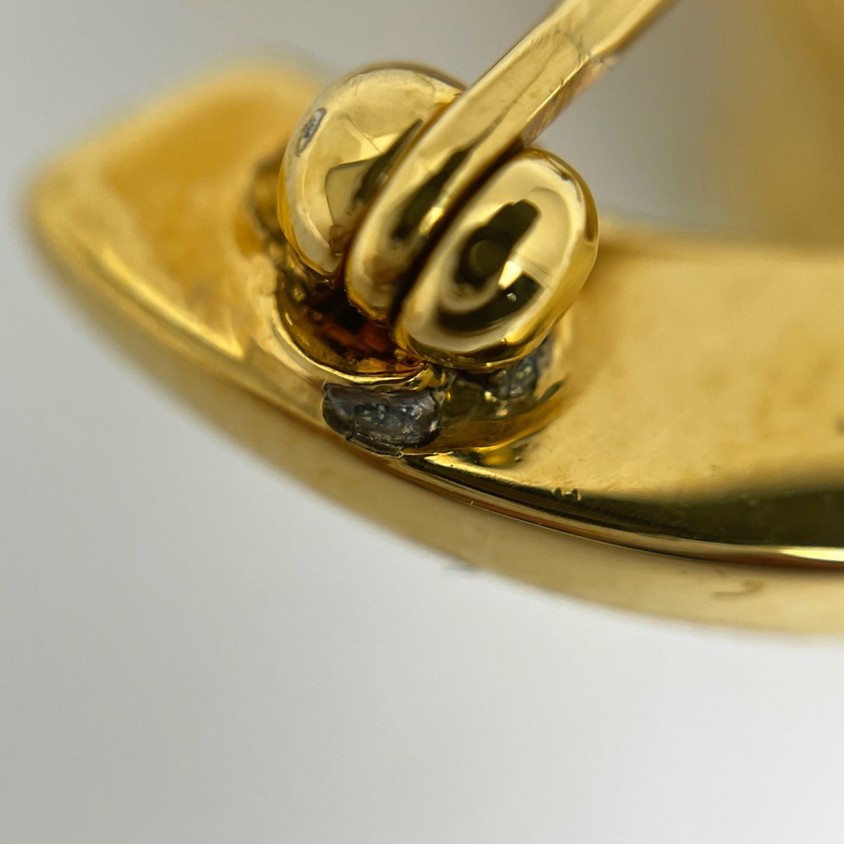 Chanel CC Logo Brooch Gold Plated