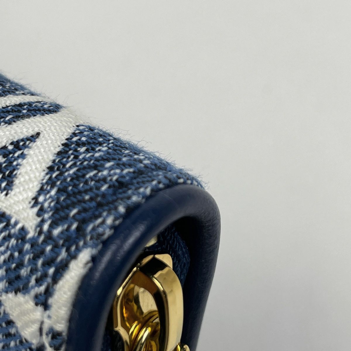 Louis Vuitton Zippy Wallet Monogram Denim Blue