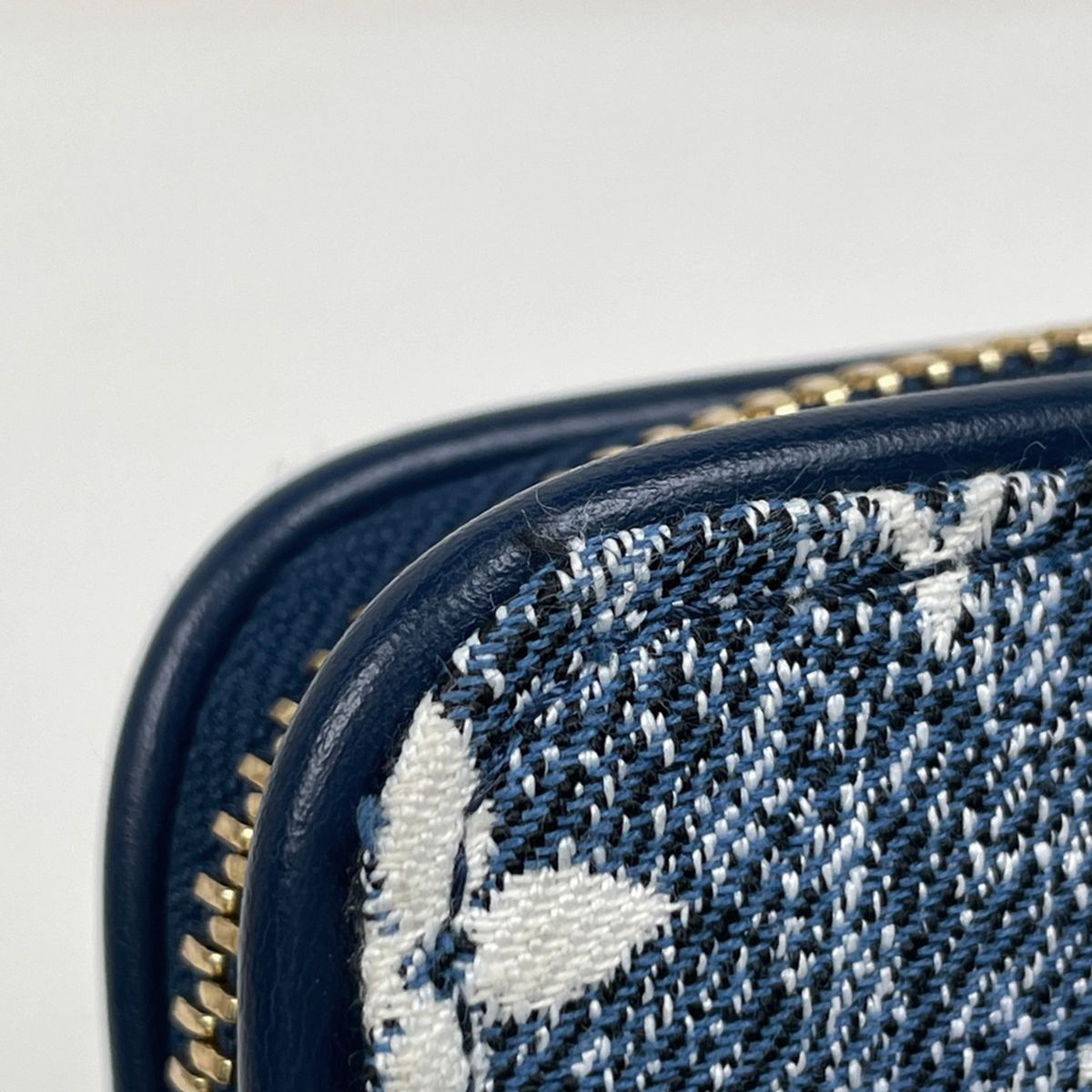 Louis Vuitton Zippy Wallet Monogram Denim Blue
