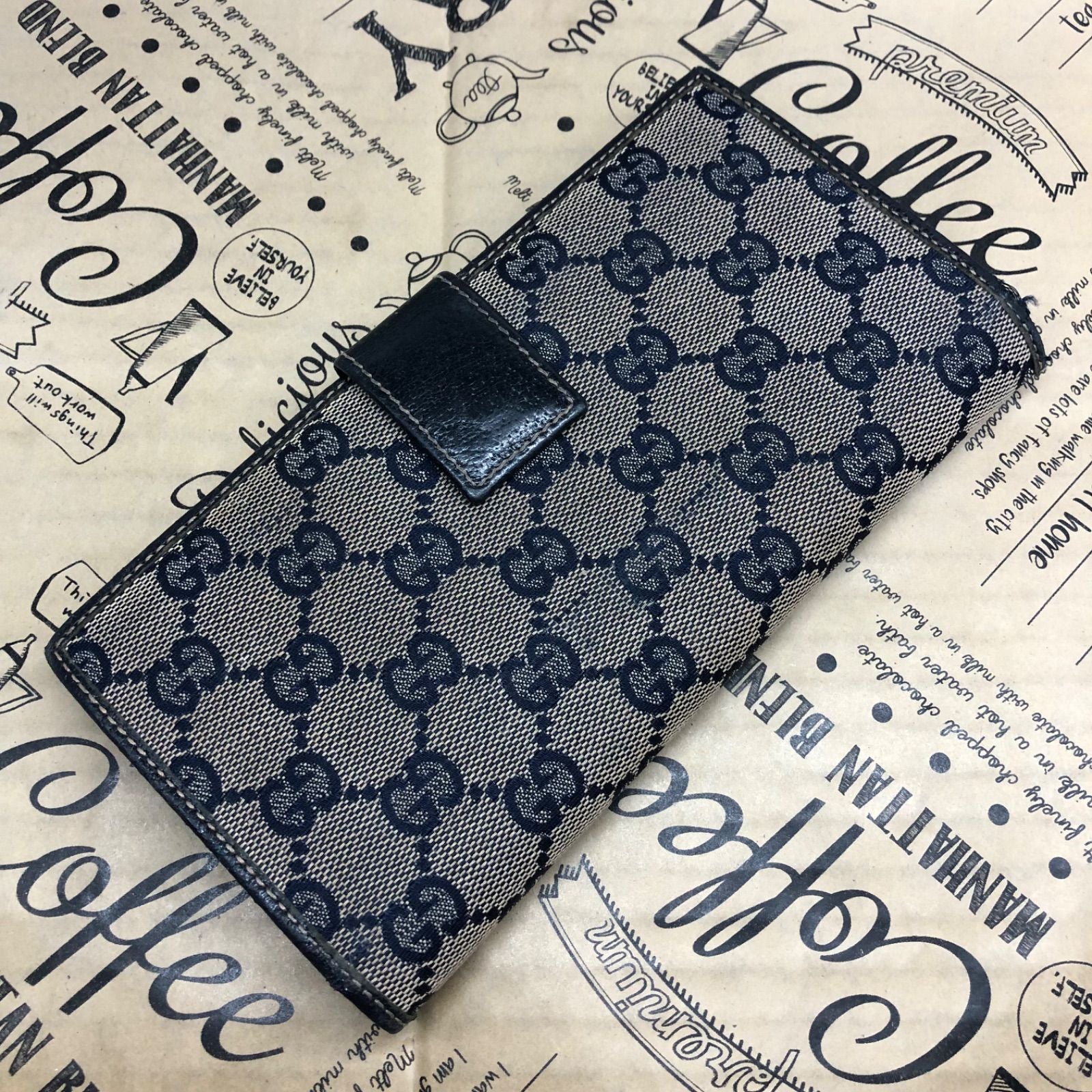 Gucci Bifold Wallet Hook Sherry GG Canvas Card Billfold — view 3