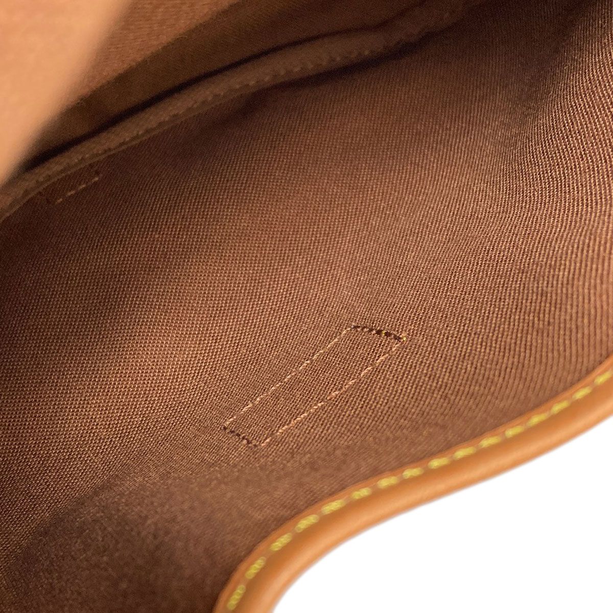 Louis Vuitton Saumur 30 Shoulder Bag Monogram Canvas