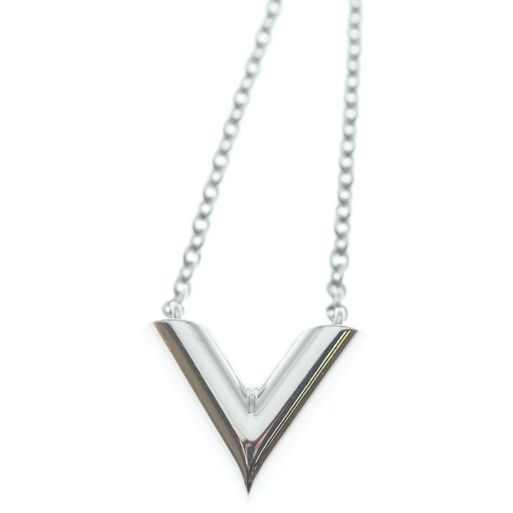Louis Vuitton Essential Necklace Pendant Chain Silver