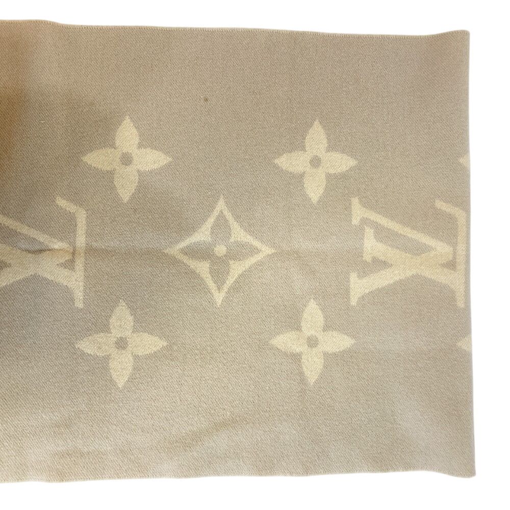 Louis Vuitton LV Initial Jacquard Woven Shawl Throw Echarpe Reykjavik Monogram