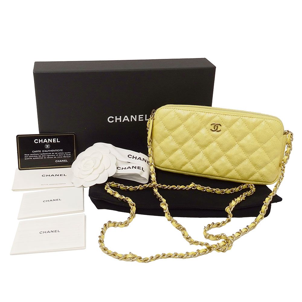 Chanel Wallet Shoulder Quilted Caviar Leather Yellow Gold Chain Logo Glittering