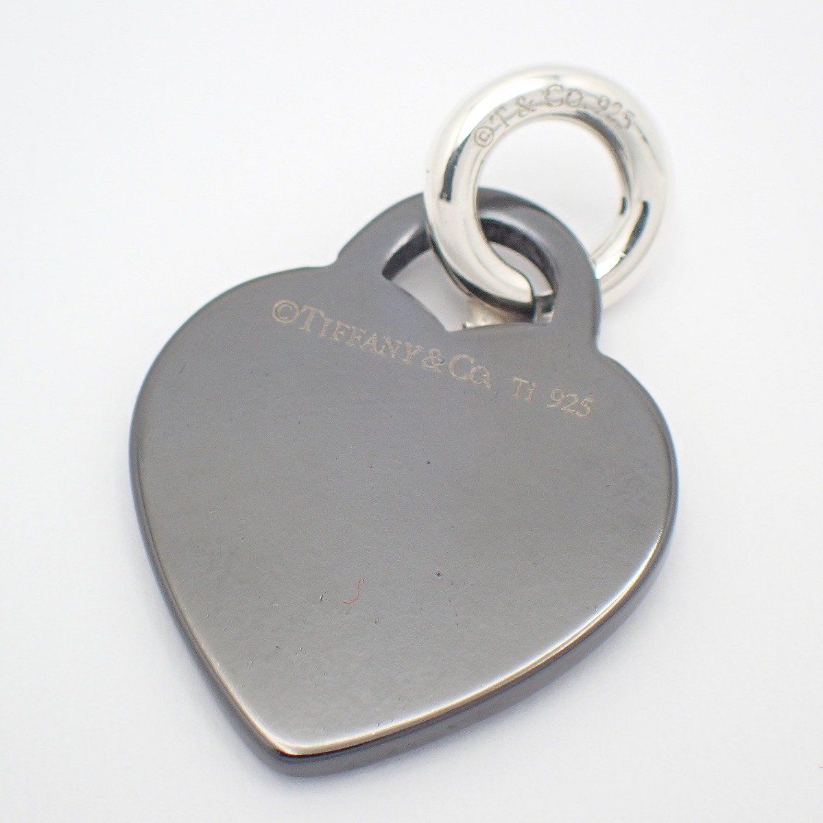 Tiffany & Co Return to Heart Pendant Top Titanium