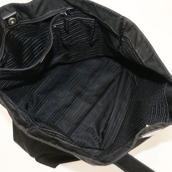 Prada Tote Nylon Totes Black