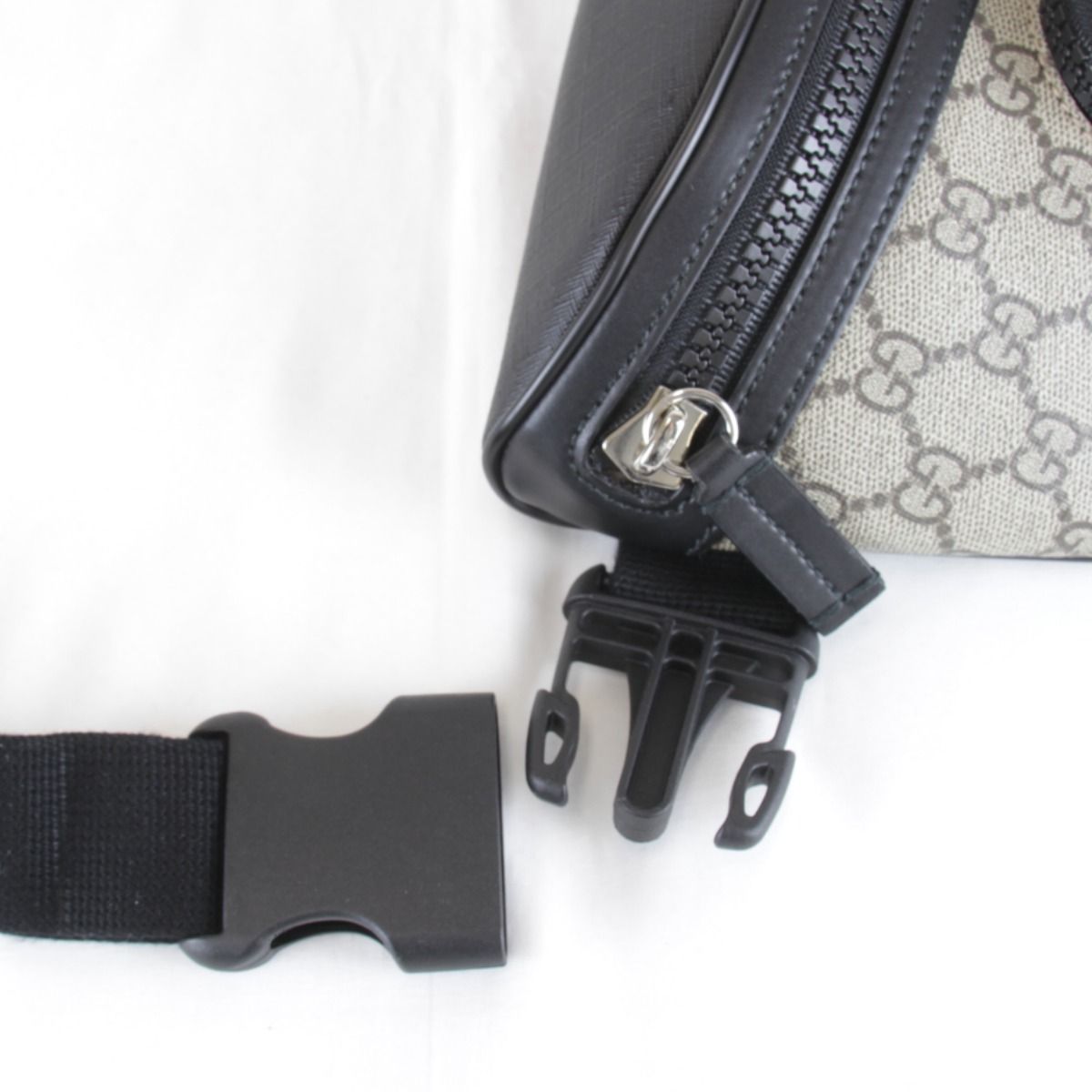 Gucci Belt Bag GG Supreme Canvas Gray