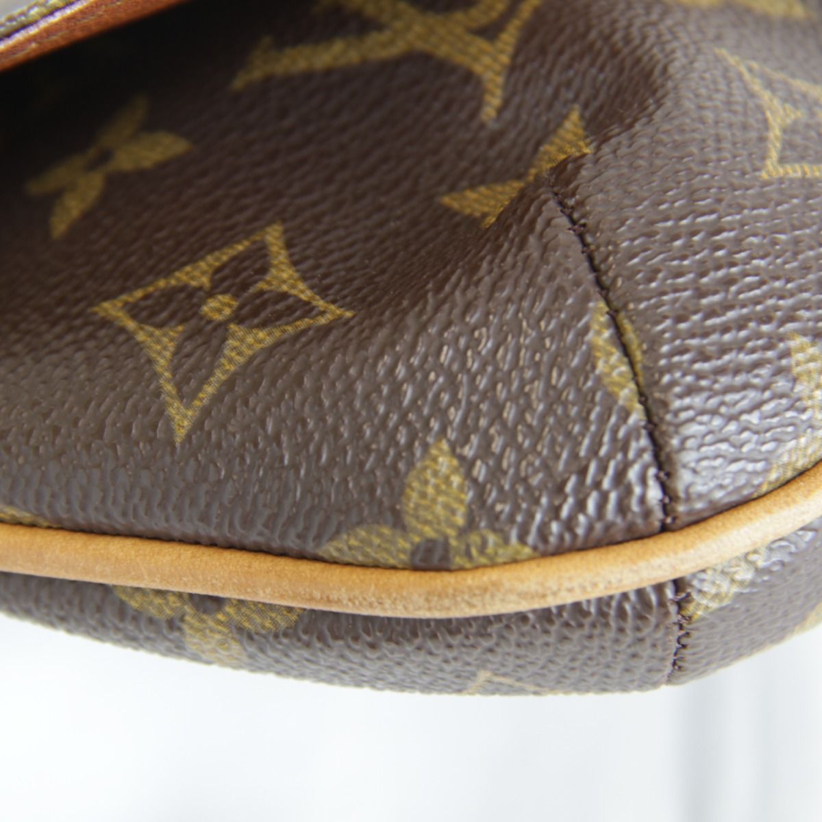 Louis Vuitton Musette Tango Strap Shoulder Bag Monogram Canvas