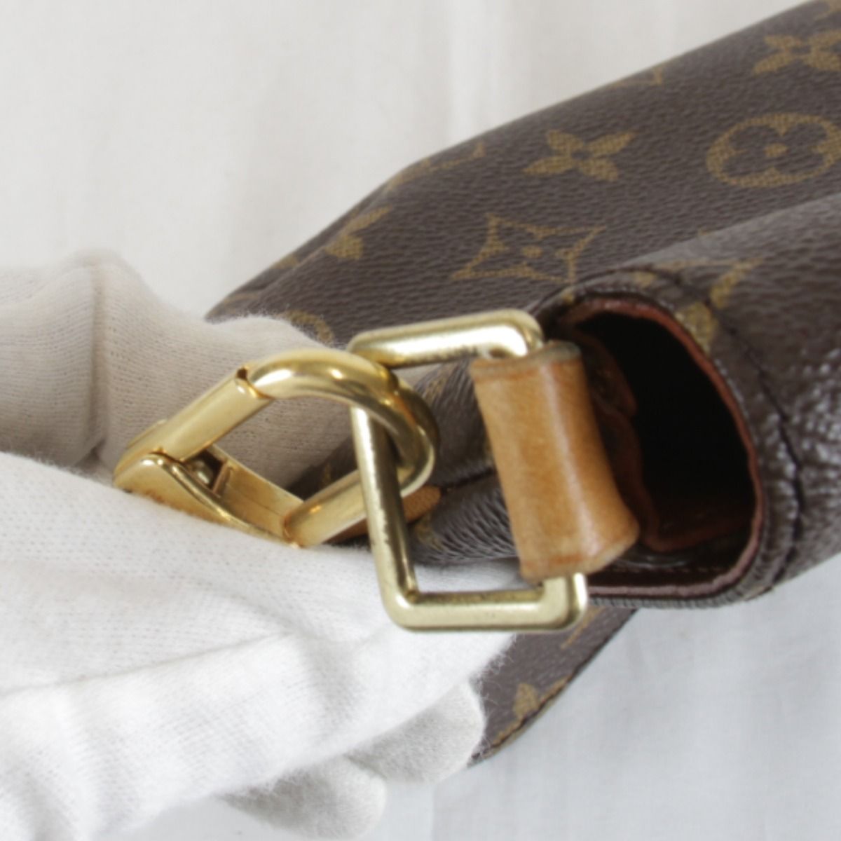 Louis Vuitton Musette Tango Strap Shoulder Bag Monogram Canvas