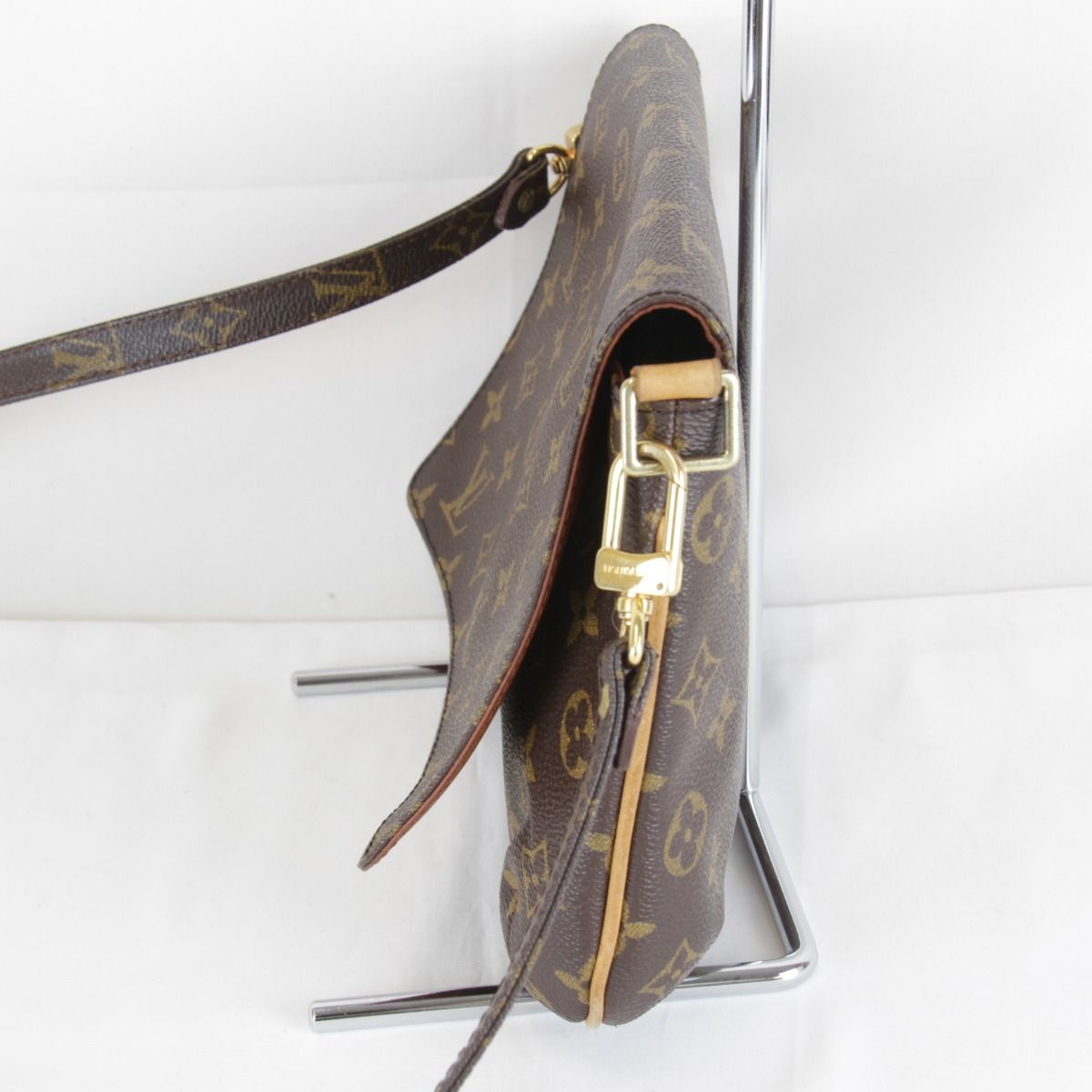 Louis Vuitton Musette Tango Strap Shoulder Bag Monogram Canvas