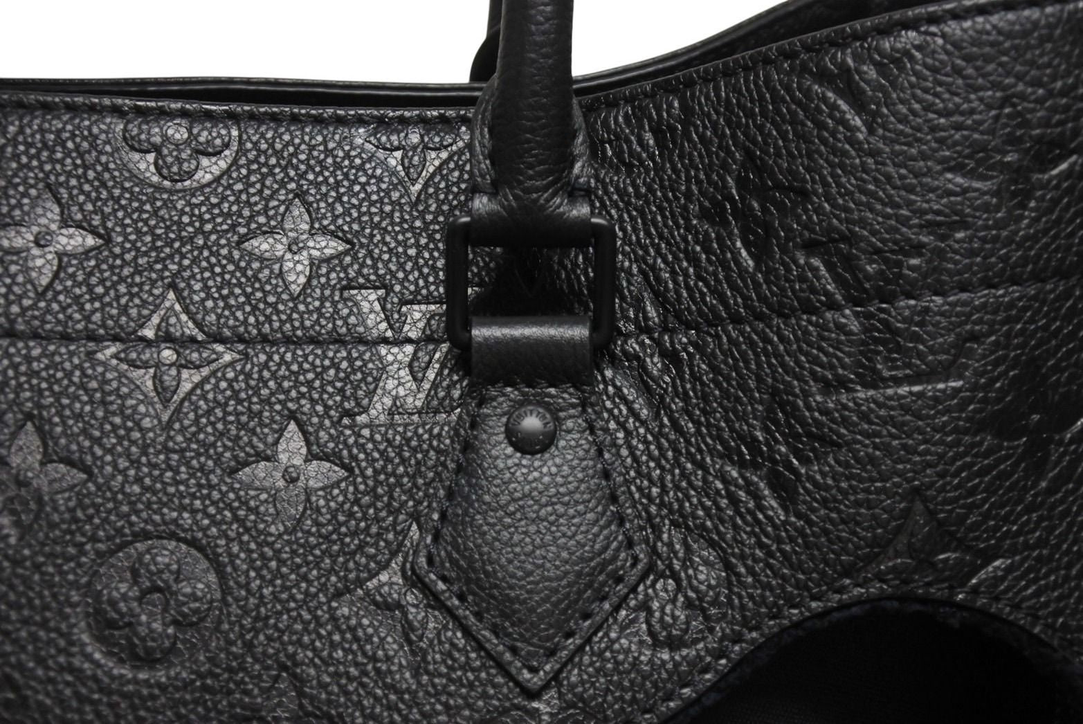 Louis Vuitton Comme Des Garcons Rei Kawakubo Tote Bag with Holes MM Monogram — view 5