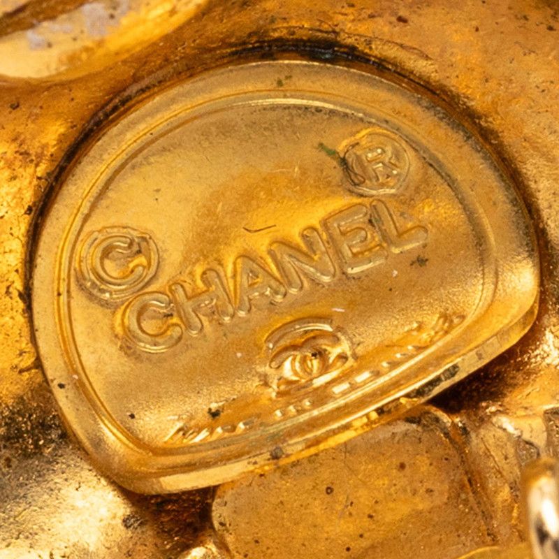Chanel Quilted Earring Gold