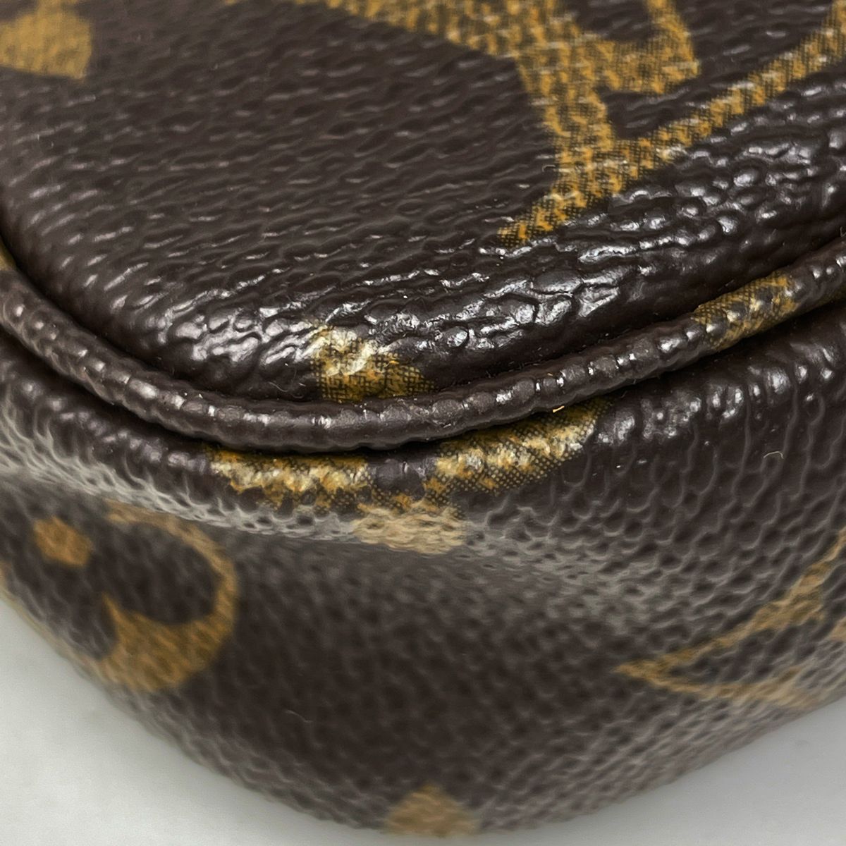 Louis Vuitton Pochette Makeup Cosmetics Pouch Monogram Brown