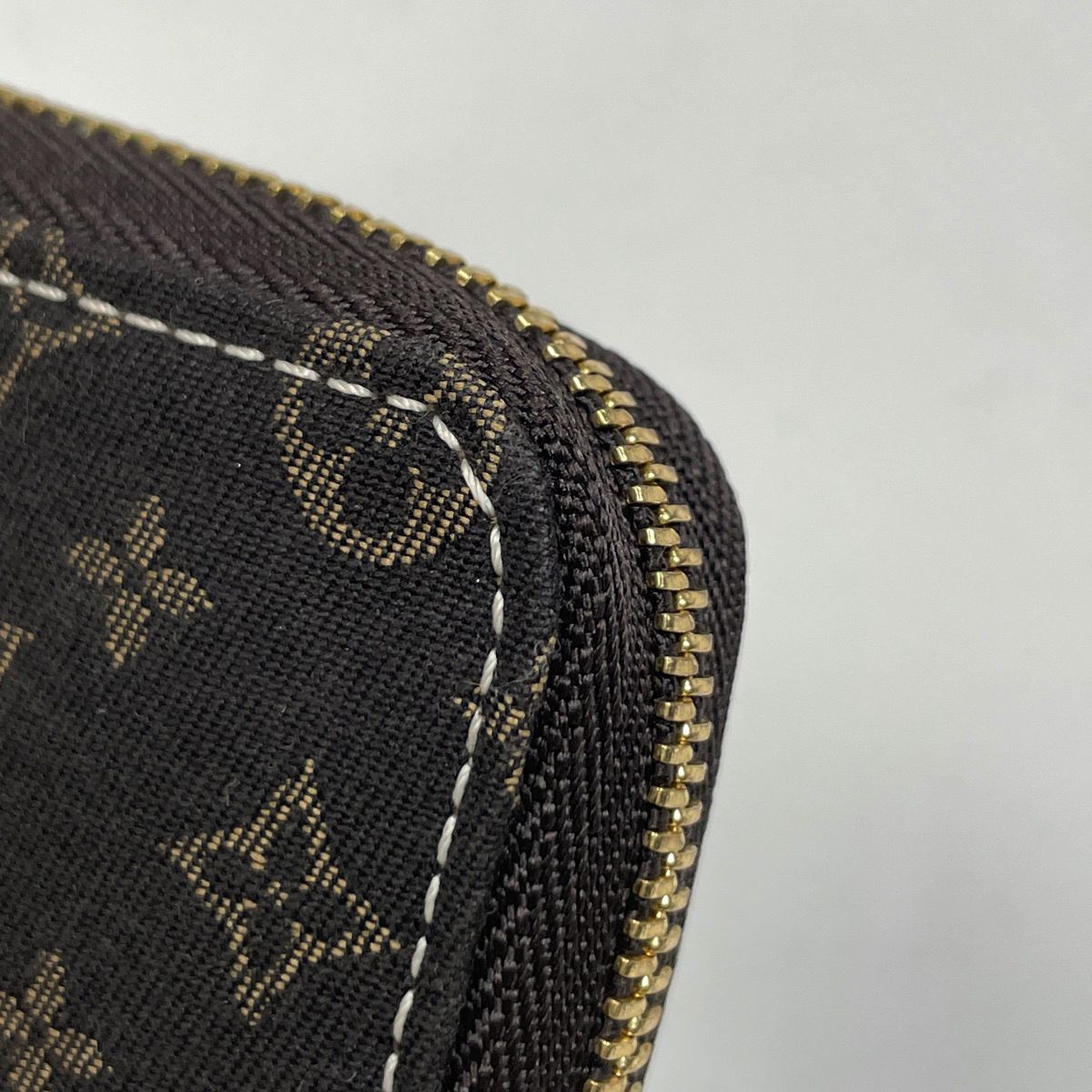 Louis Vuitton Zippy Coin Purse Monogram Idyle Fuzan