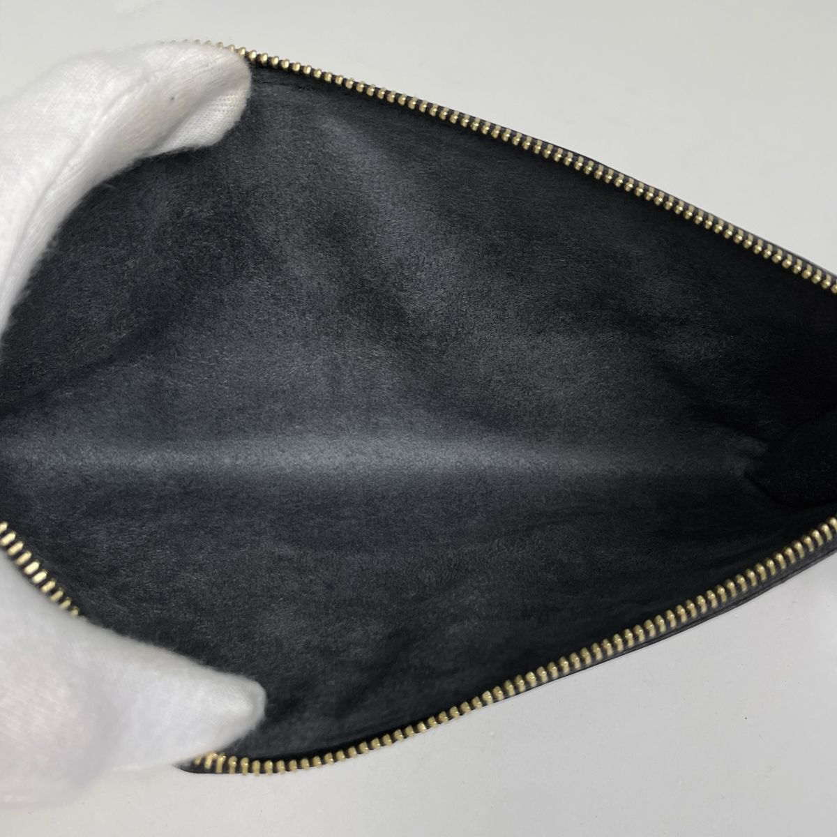 Louis Vuitton Pochette Epi Noir Pouch