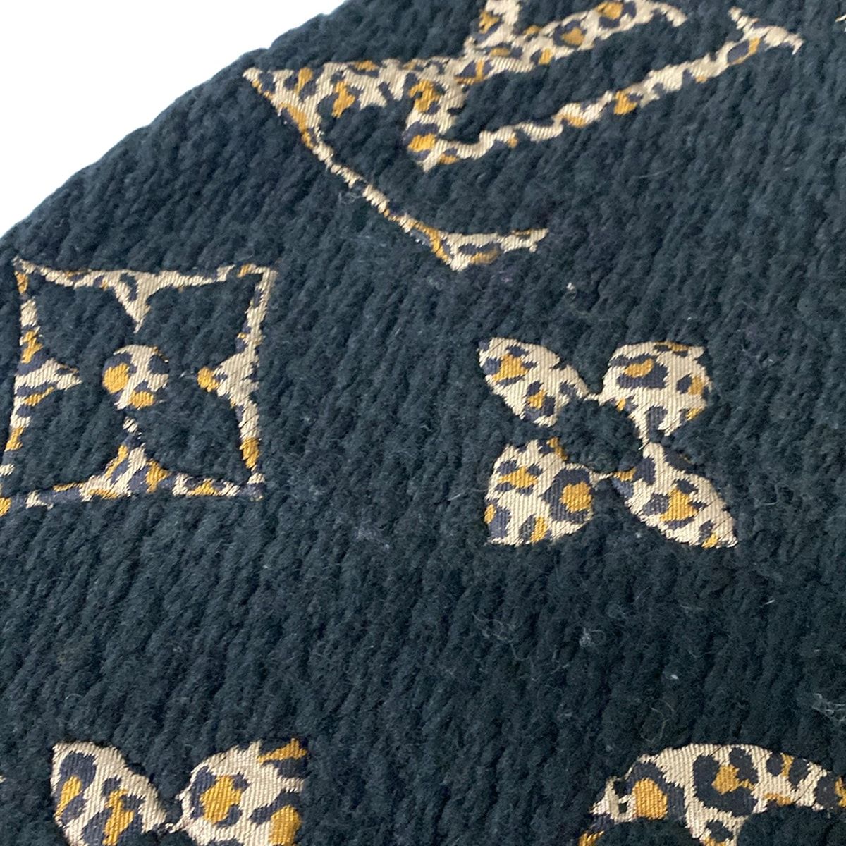 Louis Vuitton Scarf Echarpe Giant Monogram Jungle Black Beige Leopard