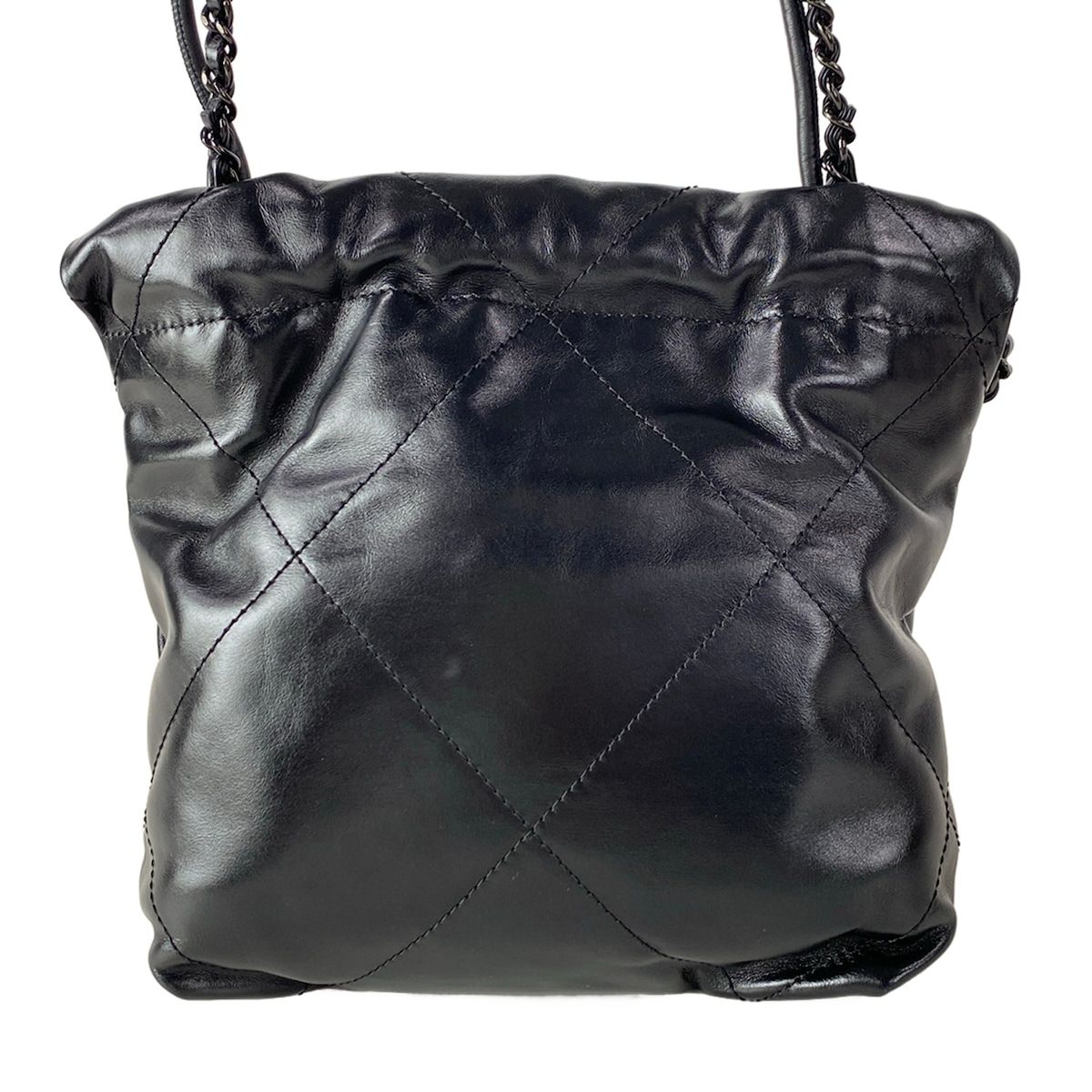 Chanel Shoulder Bag 22 Mini Black