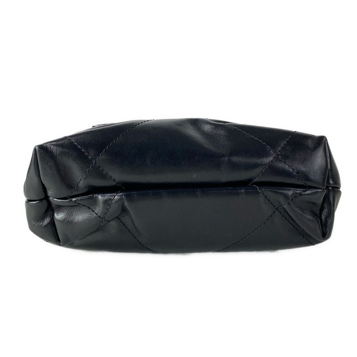 Chanel Shoulder Bag 22 Mini Black