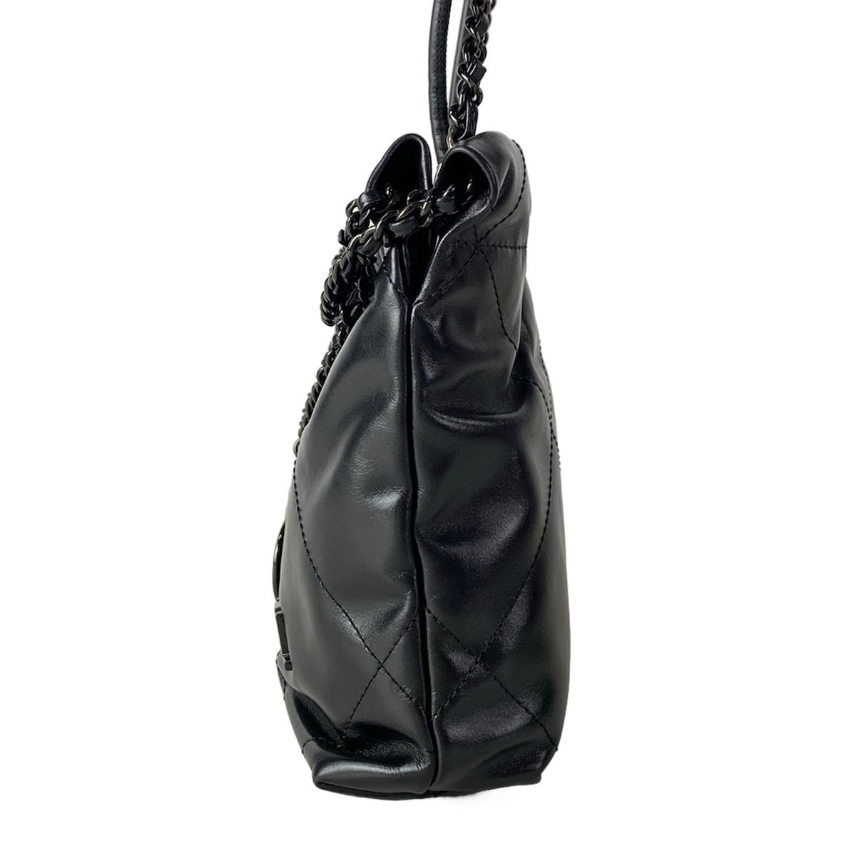 Chanel Shoulder Bag 22 Mini Black