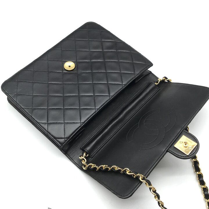 Chanel CC Logo Quilted Push Lock Lambskin Leather Chain Shoulder Bag Black