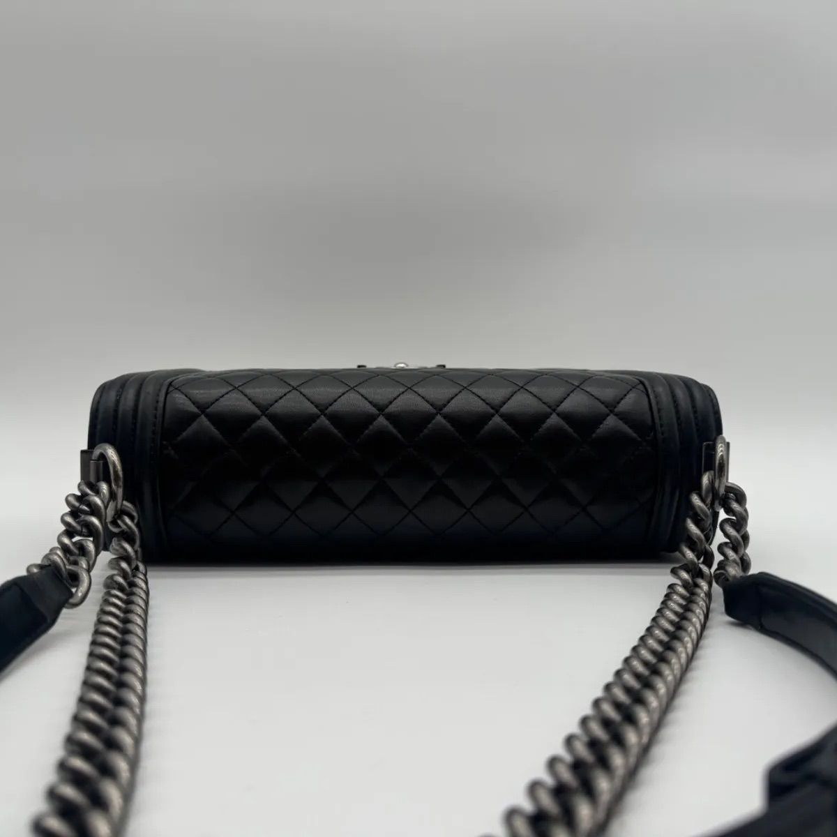 Chanel Large Shoulder Bag CC Logo Quilted Silver Black Leather — view 5