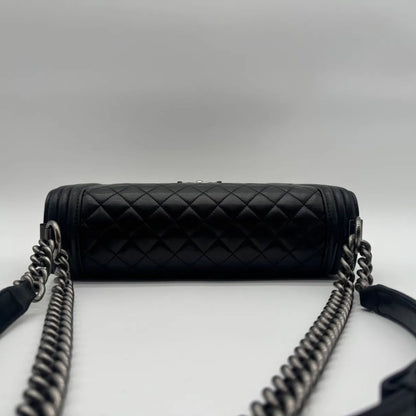 Chanel Large Shoulder Bag CC Logo Quilted Silver Black Leather — view 5