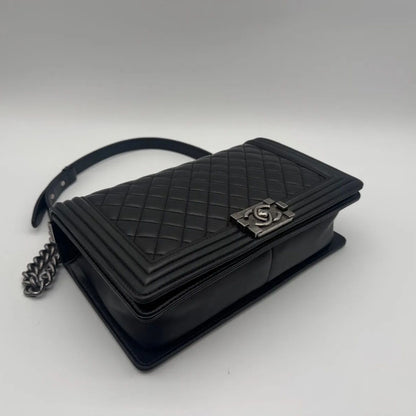 Chanel Large Shoulder Bag CC Logo Quilted Silver Black Leather — view 6