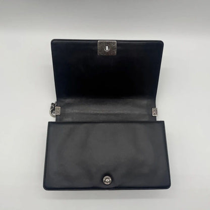 Chanel Large Shoulder Bag CC Logo Quilted Silver Black Leather — view 9