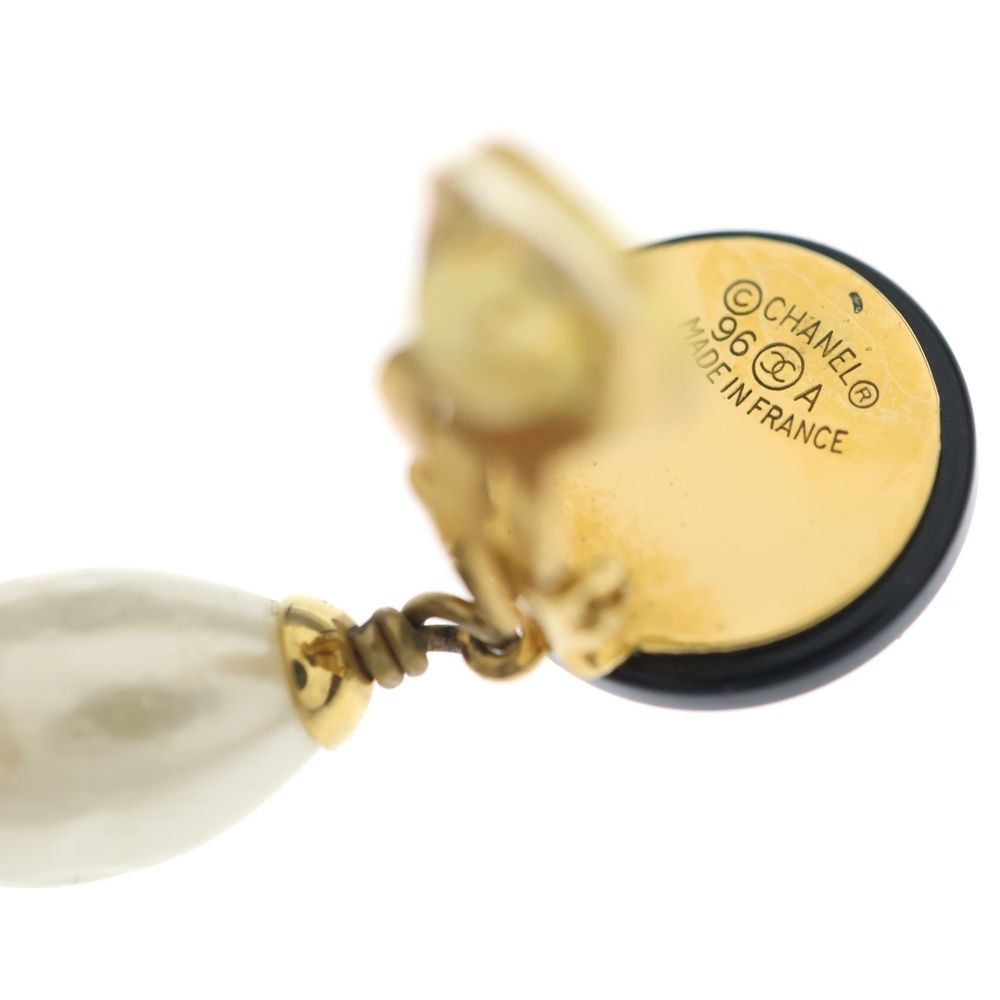 Chanel CC Logo Swing Faux Pearl Earrings Gold