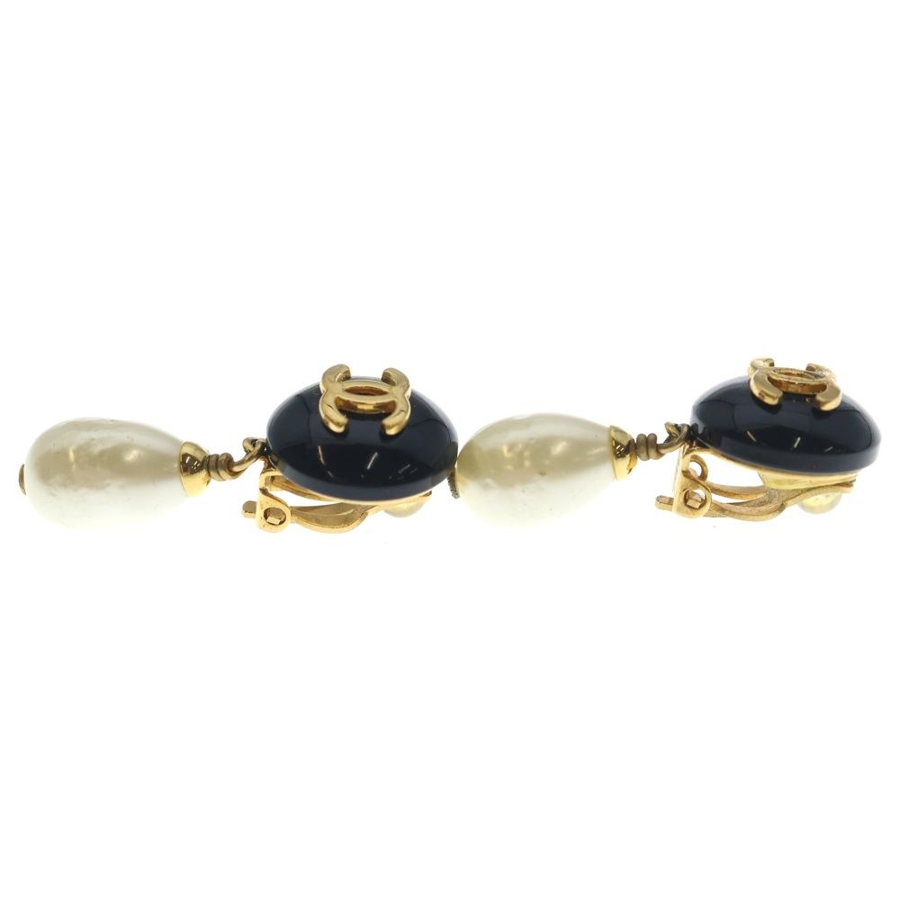 Chanel CC Logo Swing Faux Pearl Earrings Gold