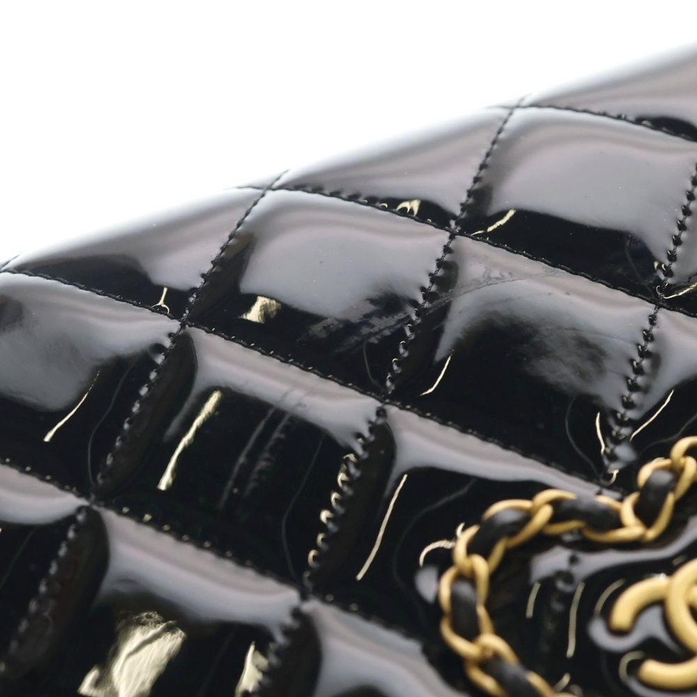 Chanel Quilted Patent Heart Chain Shoulder Bag Black Enamel Gold